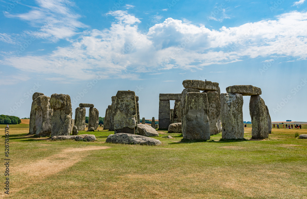Stonehenge and the Mythical Prehistoric Stones
