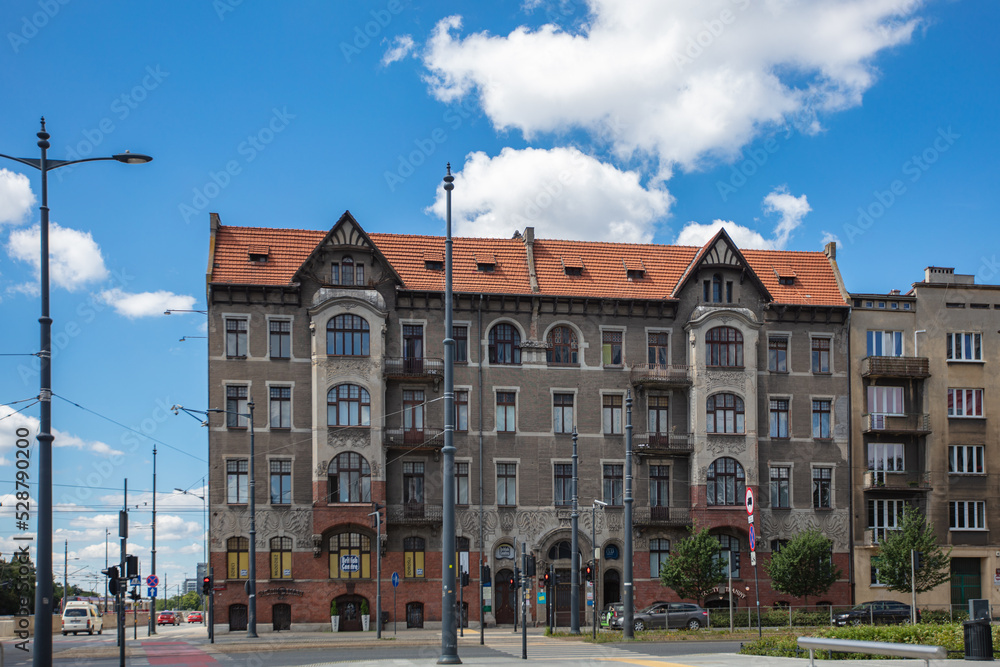 Obraz premium Ancient building in Łódź, Poland