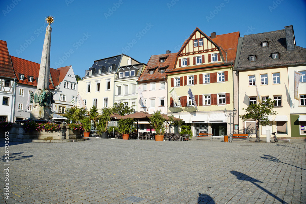 Kulmbach Marktplatz mit Luitpoldbrunnen