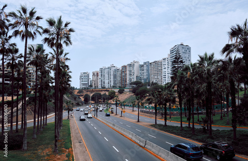 Highway in Lima, Peru © badahos