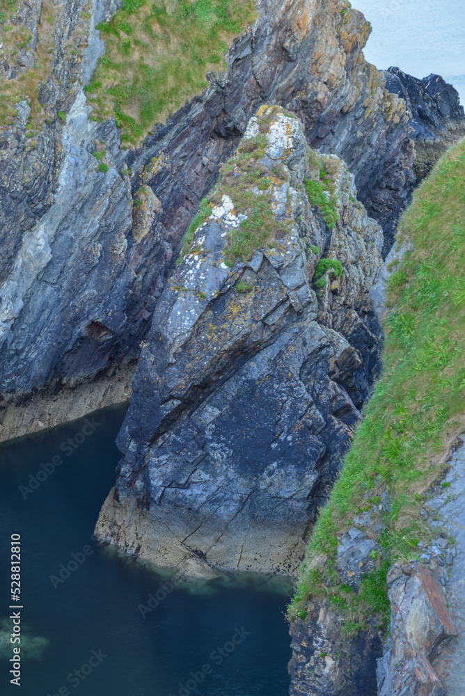 Fototapeta premium Nohoval Cove,Reaniesglen, Co. Cork, view on cliffs