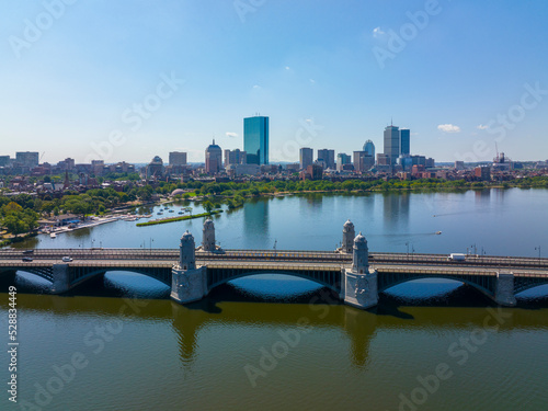 Canvas Print Longfellow Bridge aerial view that connects city of Cambridge and Boston over Charles River with Back Bay skyline, Boston, Massachusetts MA, USA