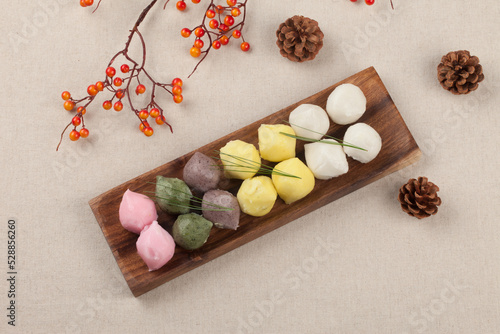 Songpyeon, Chuseok, Holiday, Korean food, Korean traditional, rice cake, food, ingredients, cooking,송편, 추석 ,명절 ,한식, 한국전통 ,떡 ,음식, 식재료 ,요리,