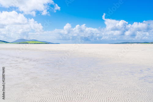 Obraz na plátně Luskentyre Sands beach on the Isle of Harris, Scotland, UK