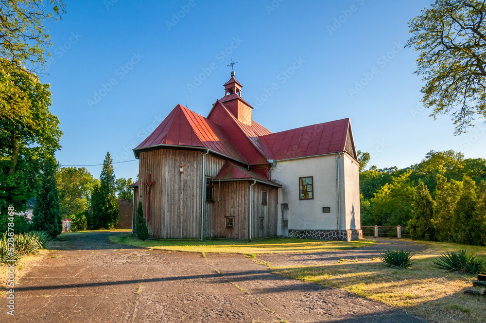 Fototapeta premium Church of Saint Jacob the Apostle in Golina, town in Konin County, Greater Poland Voivodeship.
