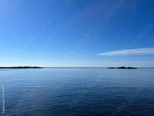 blue seascape, sea horizon, quiet sea surface © Oksana