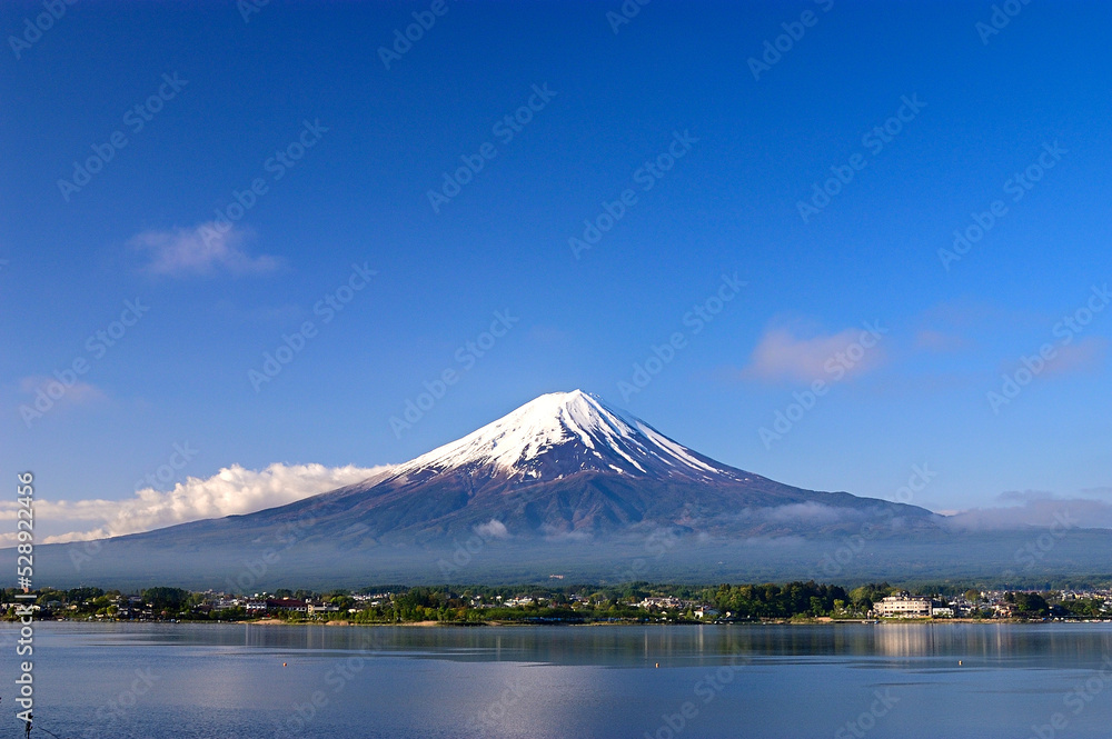 Full view of Mt. Fuji Full view of Mt. Fuji