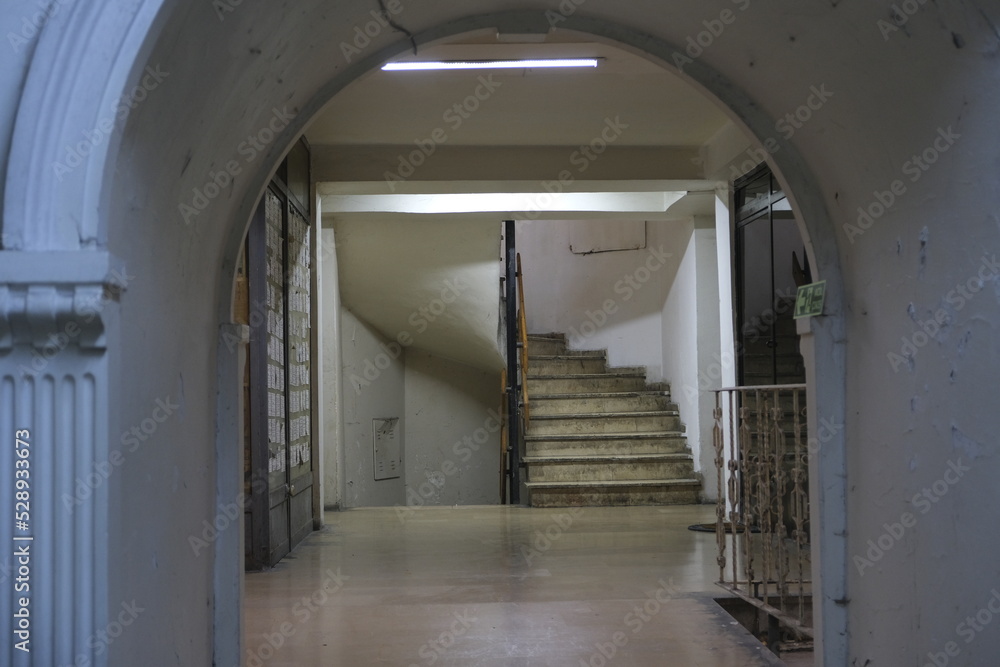 Fototapeta premium stairs to hall