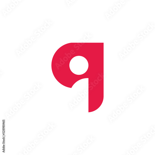 letter iq simple negative space logo vector