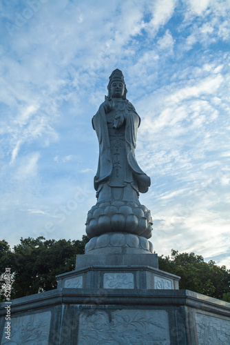 statue of buddhism
