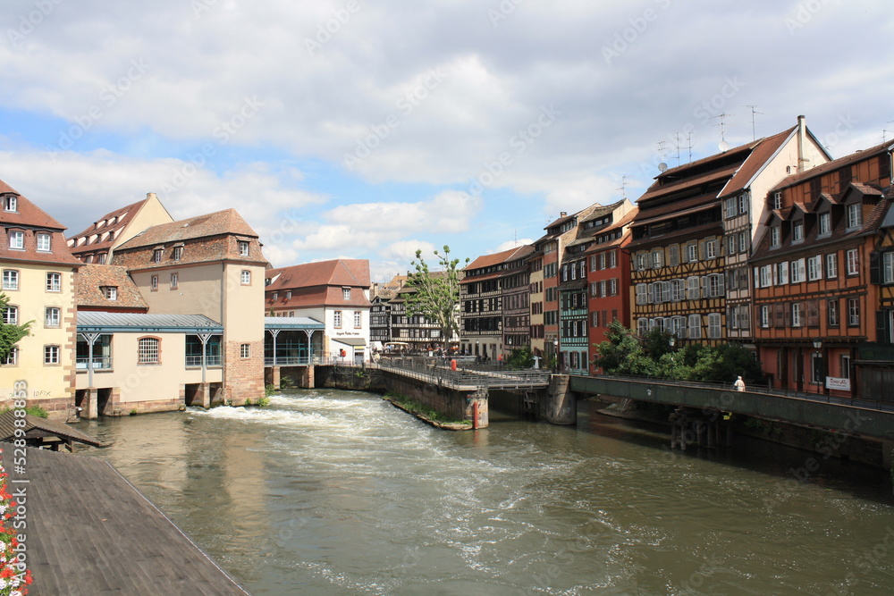 Estrasburgo, ciudad al norte de Francia limítrofe con Alemania.