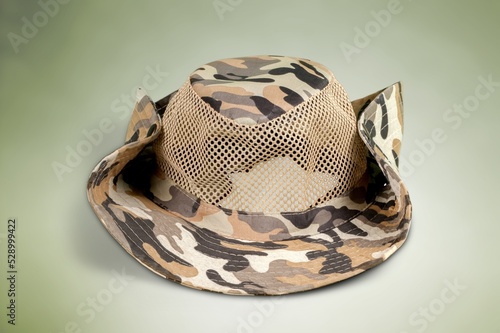 Classic brown bucket hat on the dssk