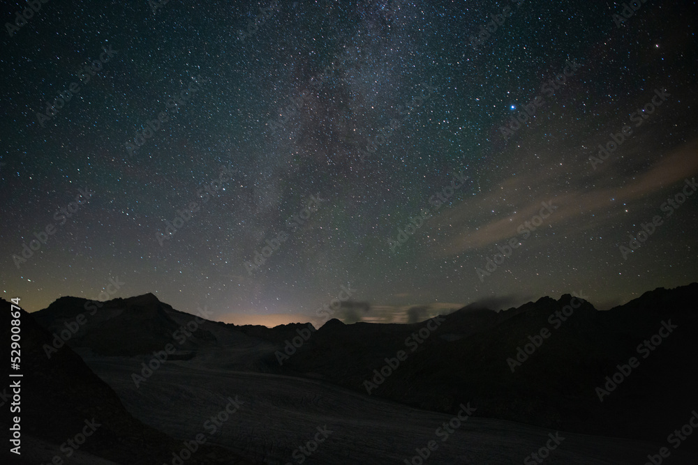 milky way over the mountains