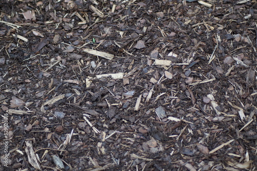 structure of the bark mulch, bed cover
