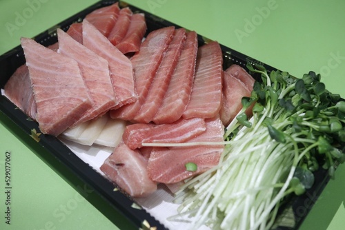 slices of raw tuna