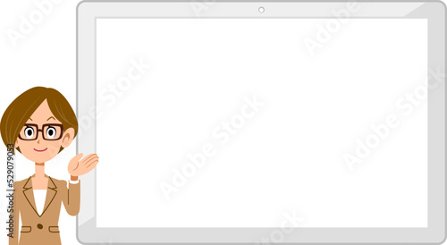 横置きの白いタブレットPCの左側で案内する眼鏡をかけたビジネスウーマン
