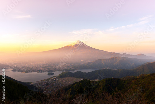 Fototapeta Naklejka Na Ścianę i Meble -  The fuji mountain in Japan
