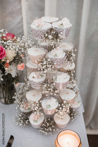 wedding cupcakes
