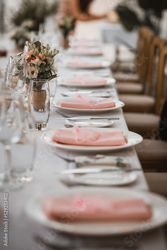 wedding place setting top table