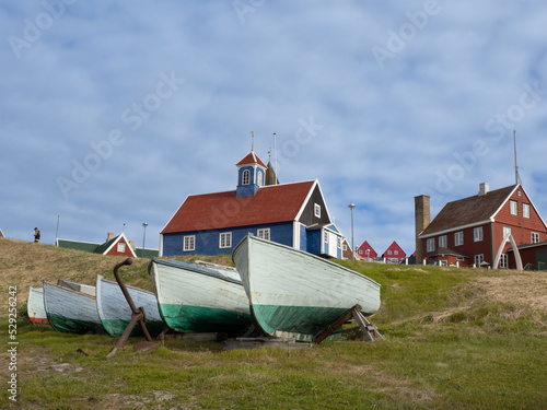 Fotografía Sisimiut, formerly known as Holsteinsborg, the second-largest city in Greenland