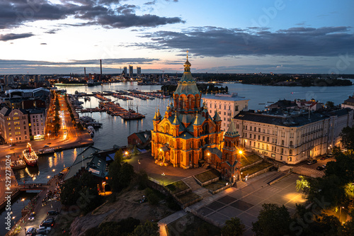 Obraz na płótnie Panorama of night Helsinki. Finland. August 2022 w salonie