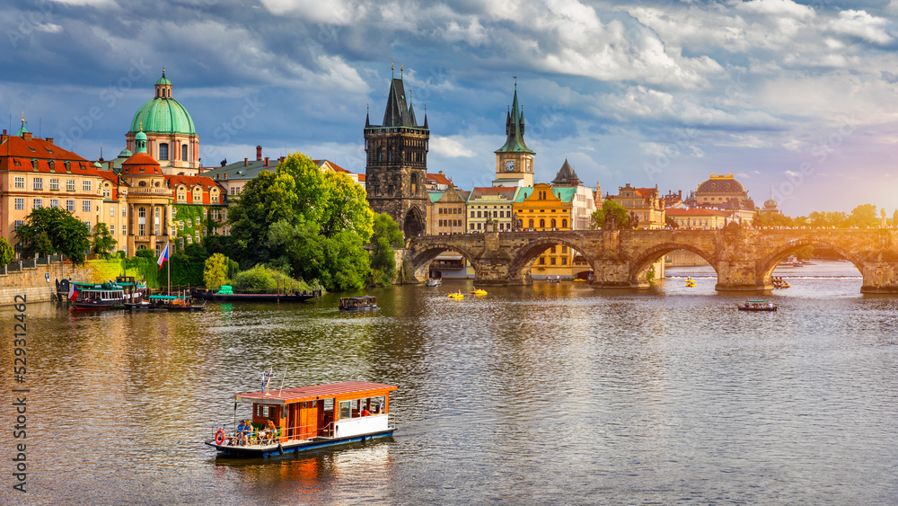 Naklejka premium Charles Bridge sunset view of the Old Town pier architecture, Charles Bridge over Vltava river in Prague, Czechia. Old Town of Prague with Charles Bridge, Prague, Czech Republic.