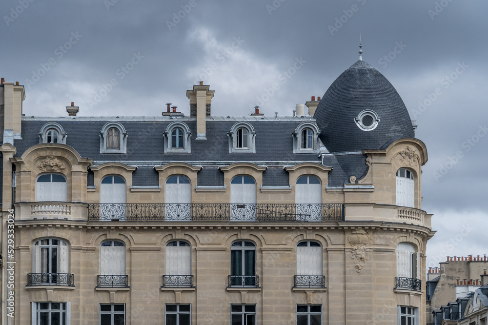 Curated visual reference: French Apartment Stock Fired Exposed Security Obsolete Reference: Mansard Roof On A Typical Parisian Apartment Building Stock Photo