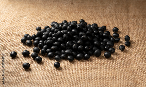 Black soybeans placed on jute.