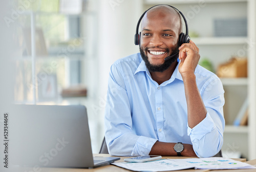 Foto Black sales man, call center agent and customer service support advice, consulting and talking conversation loan in office