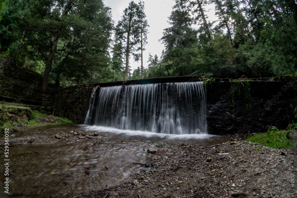 cascada caída de agua Stock Photo Adobe Stock
