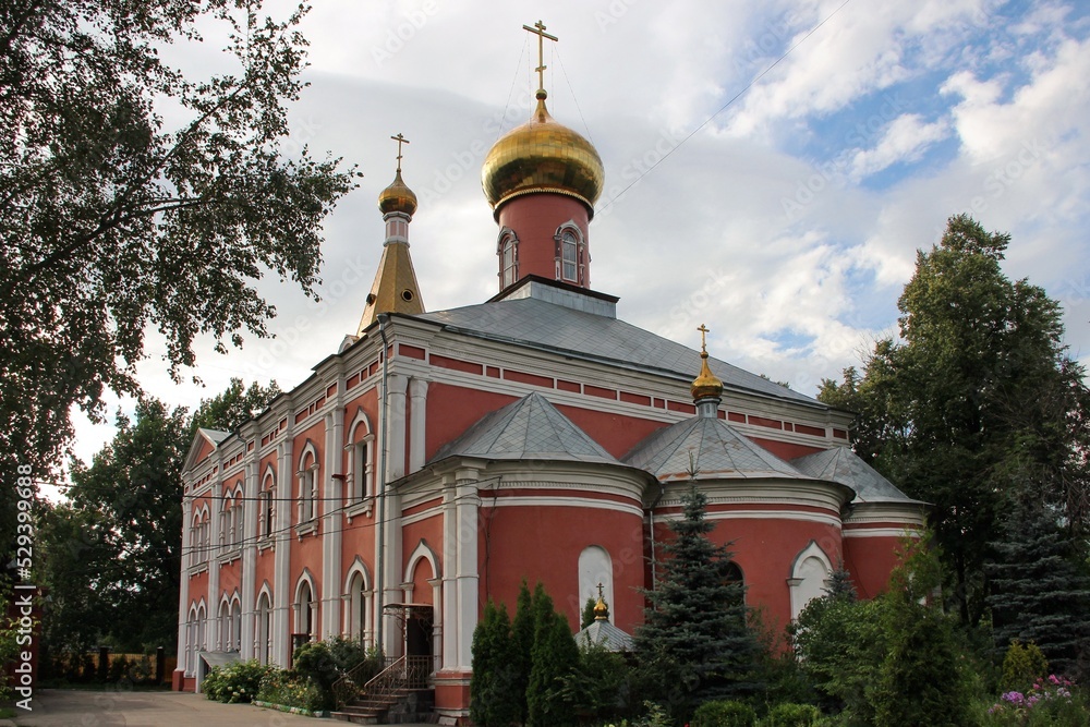 Obraz premium Church of the Resurrection of Christ in the former Semyonovsky cemetery