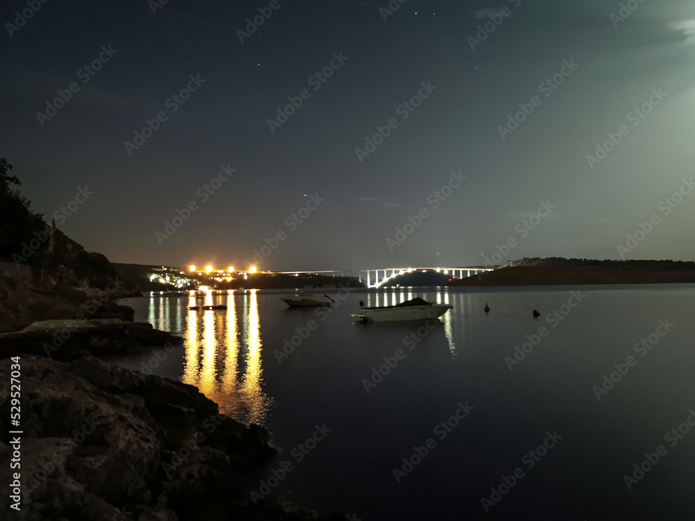 Obraz premium Night mode and view bridge Krk