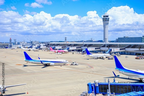 常滑市　中部国際空港展望デッキから見た国内線の発着ターミナル