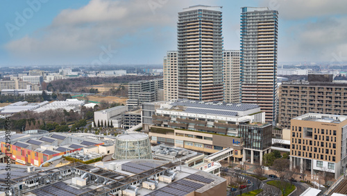 柏の葉キャンパス駅前の俯瞰撮影（ららぽーと、タワマン）曇り