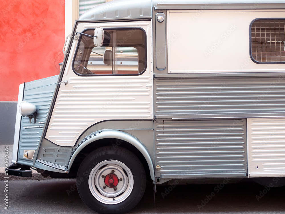 Naklejka premium Classic Old Van On The Street