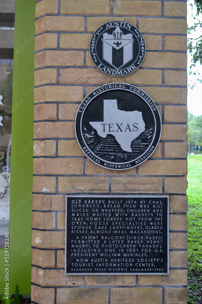 Historical marker point in Austin, TX