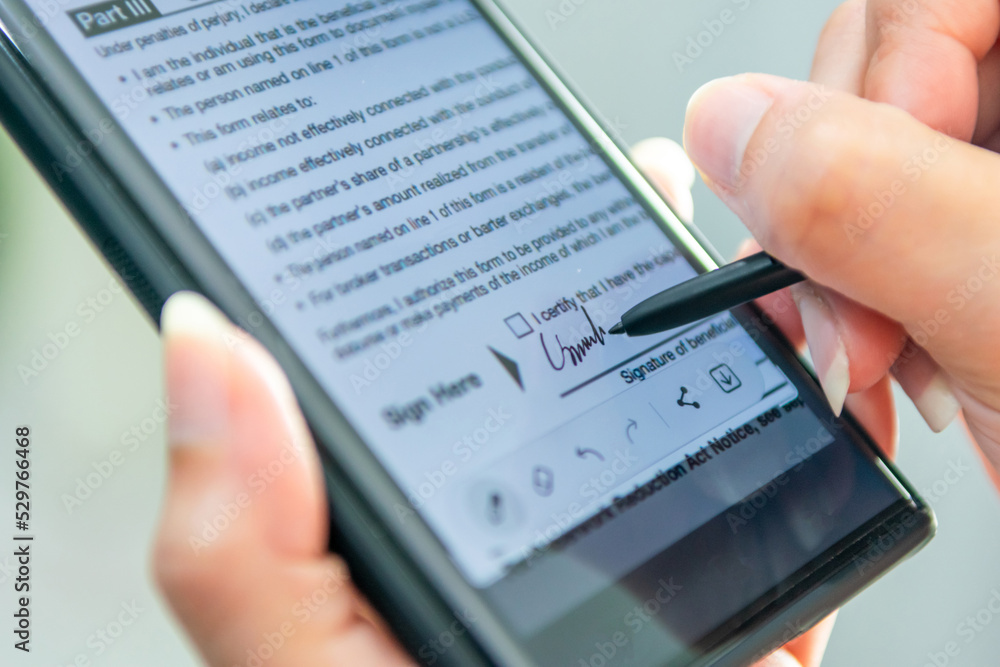 Digital Signature on on smartphone technology document Online Using Digital Signature on on smartphone technology document Online Using