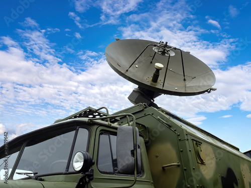 Obraz na plátně Satellite dish on military vehicle