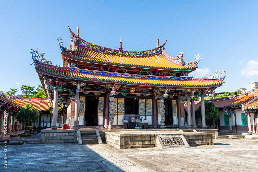 Old building view of the Confucius Temple in Taipei, Taiwan. This is a historical heritage with a Chinese-style building that is over several hundred years old. Old building view of the Confucius Temple in Taipei, Taiwan. This is a historical heritage with a Chinese-style building that is over several hundred years old.