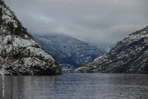 Norwegischer Fjord © Felix