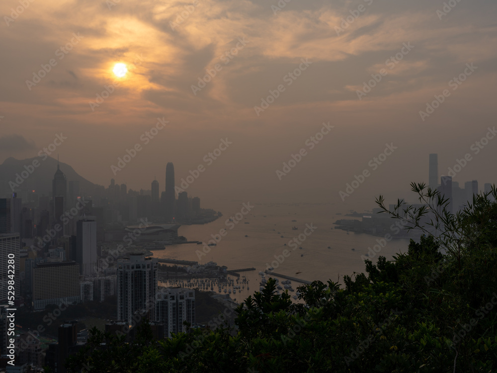 Fototapeta premium sunset over the city