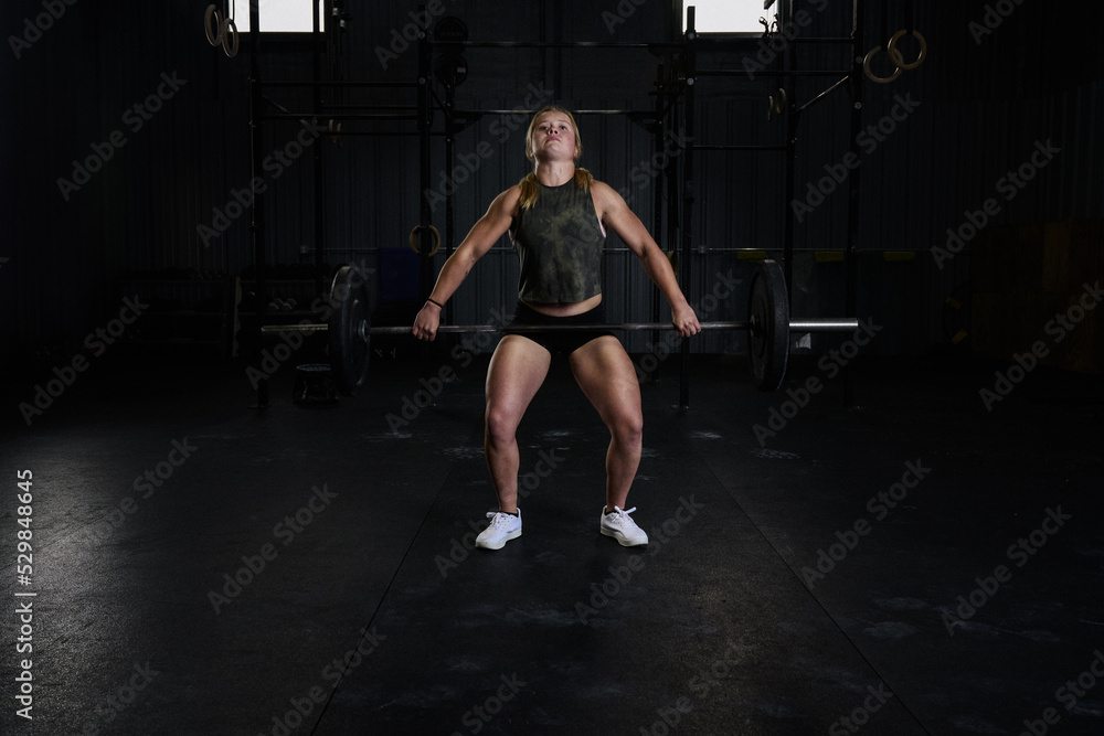 weightlifting woman weightlifting woman