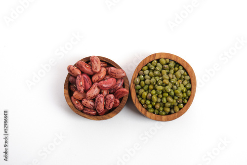 red kidney beans and mung beans isolated on white background