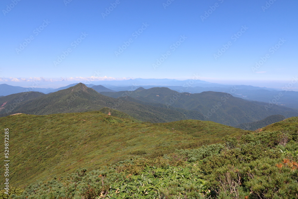 Fototapeta premium 2022年9月の栃木県の茶臼岳の登山