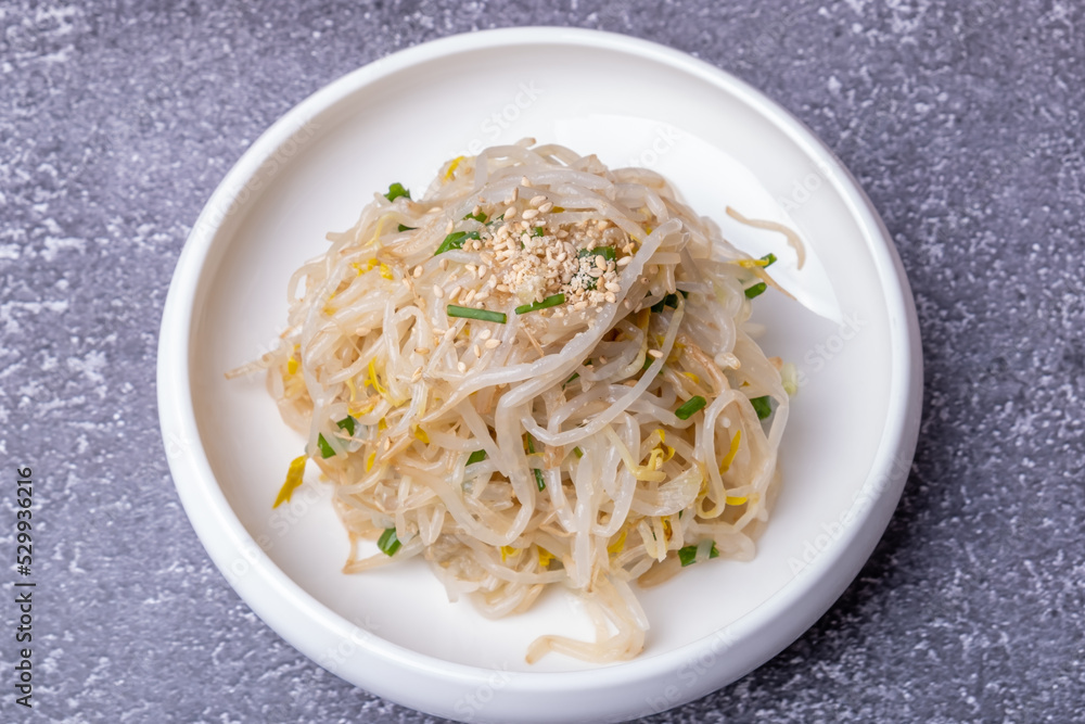One of the side dishes of Korean food is bean sprouts