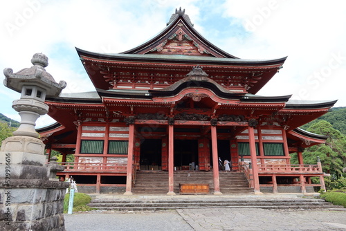 Japanese temples and shrines   Kon-do Main Hall in the precincts of Koshu-zenkoji Temple in Kofu City in Yamanashi Prefecture                                                                                                                