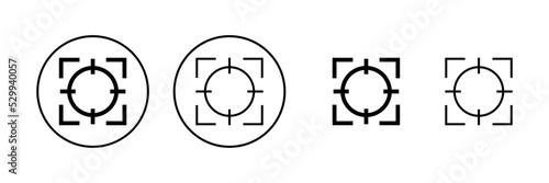 Target icon vector. goal icon vector. target marketing sign and symbol