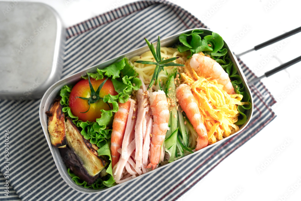 メスティンで冷やした夏野菜たっぷりの冷やし中華のお弁当 メスティンで冷やした夏野菜たっぷりの冷やし中華のお弁当