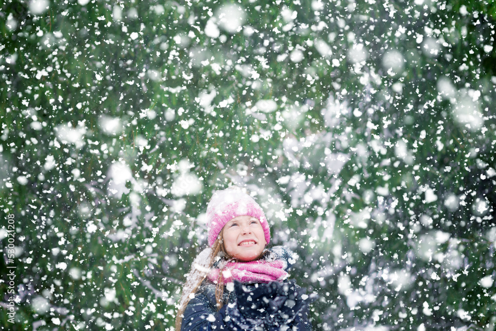 A snowing background with a child on it.