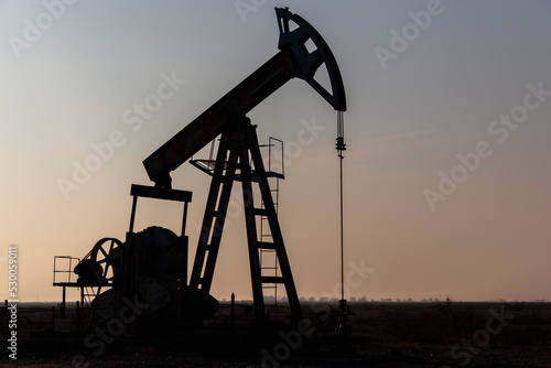 Oil production. Azerbaijan.